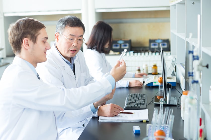 Lab Management Skills: 8 Essential Skills For a Laboratory Manager